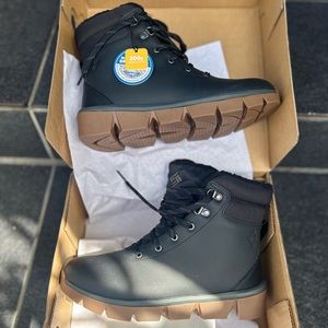 Brand new women’s Columbia keetley boot sz7
